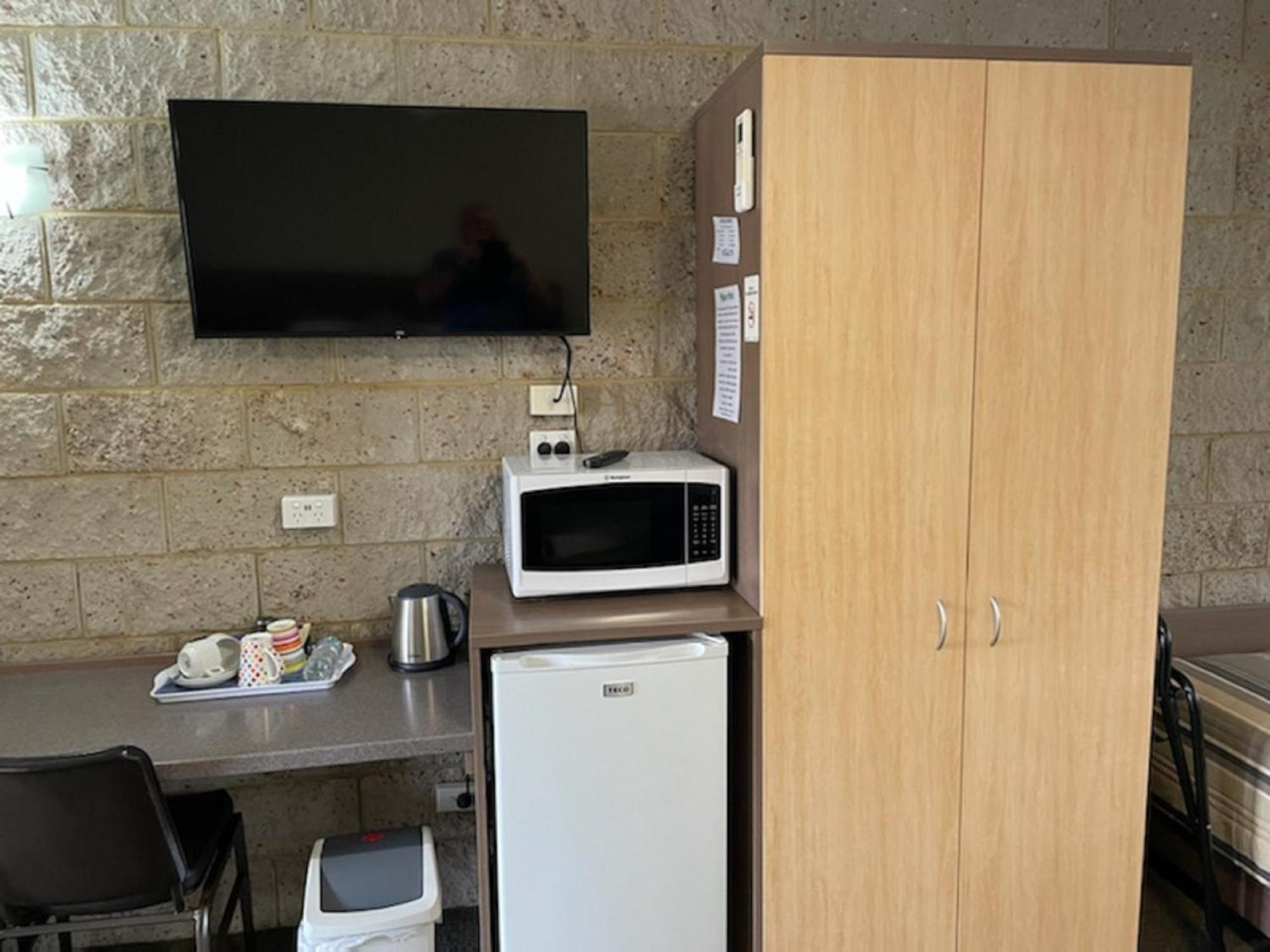 Milgate Motel Казино Экстерьер фото
